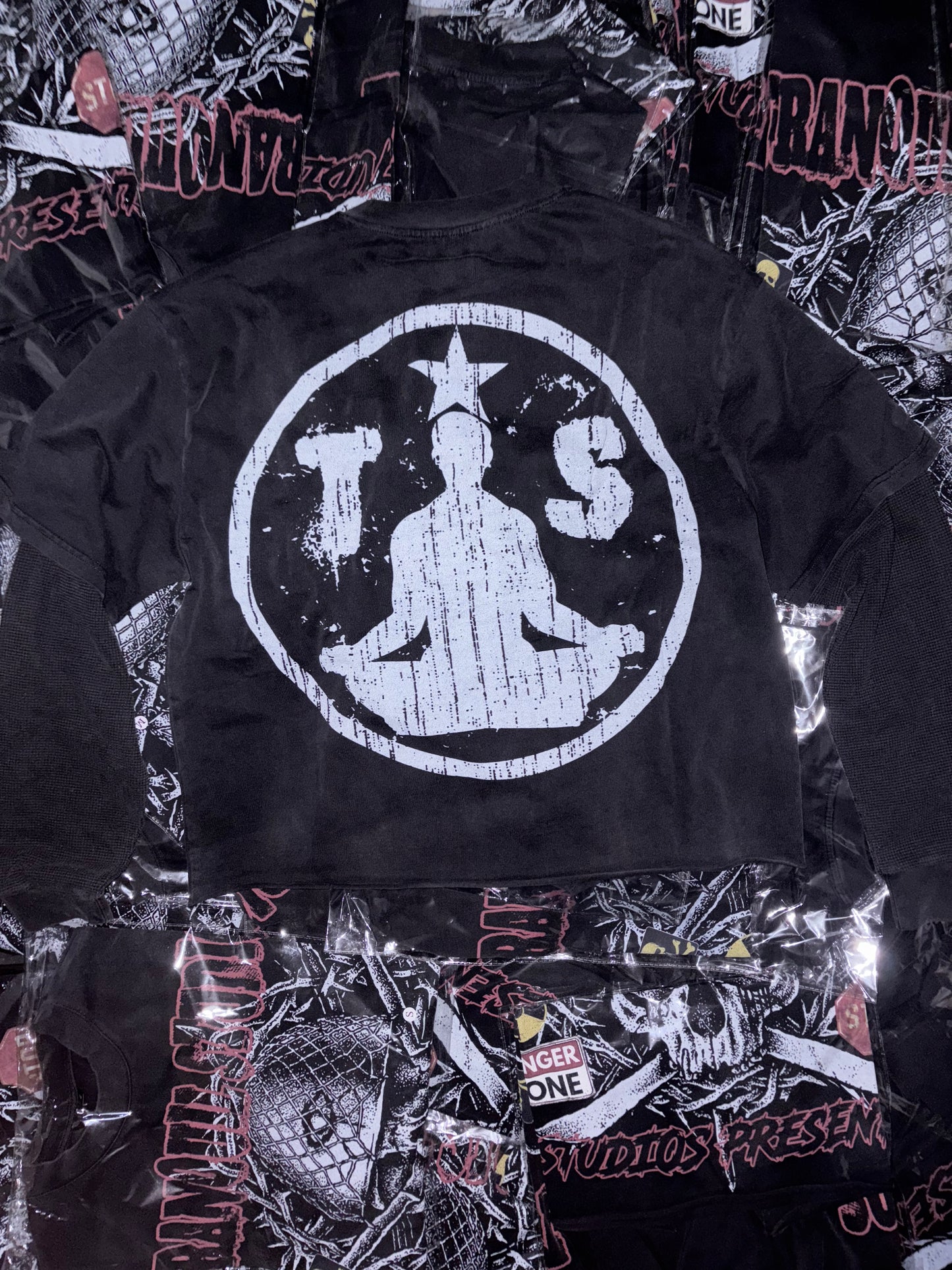 ASH BLACK "WAR" THERMAL TEE